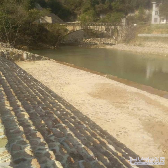 大龙湖漂流 大龙湖漂流